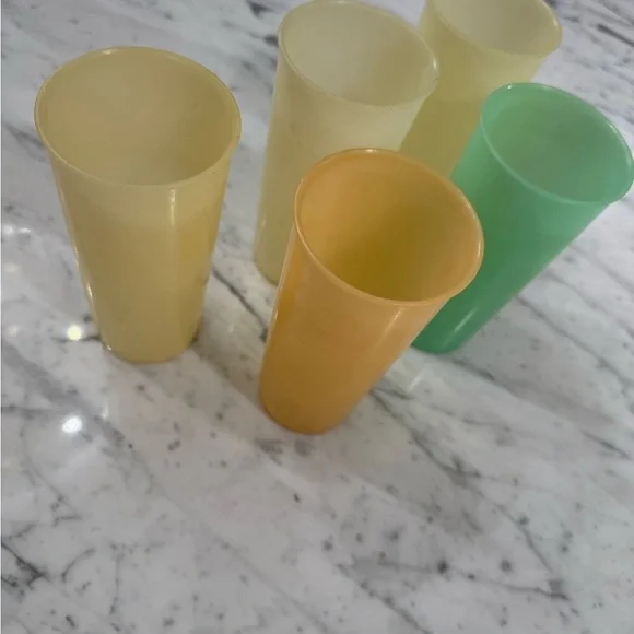 Vintage Tupperware 12 oz Pastel Tumbler Drinking Cups 115 Set of 5 Stackable - Picture 5 of 5